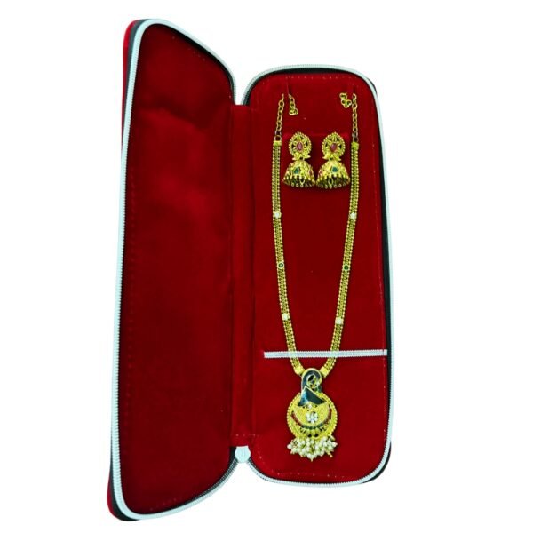 velvet travel jewellery pouch